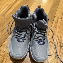 Men’s shoes