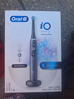 Oral-B iO Series 7 Rechargeable Toothbrush Black Onyx