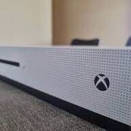 Xbox One S 1TB With 5 Disc Games Included  “READ DESCRIPTION “