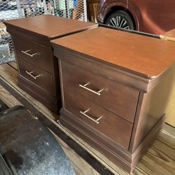 2 3Draw Chest and 2 Night Stands 