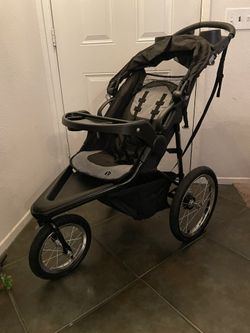 Baby Trend Jogger Stroller 