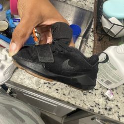 Infant Nike shoes