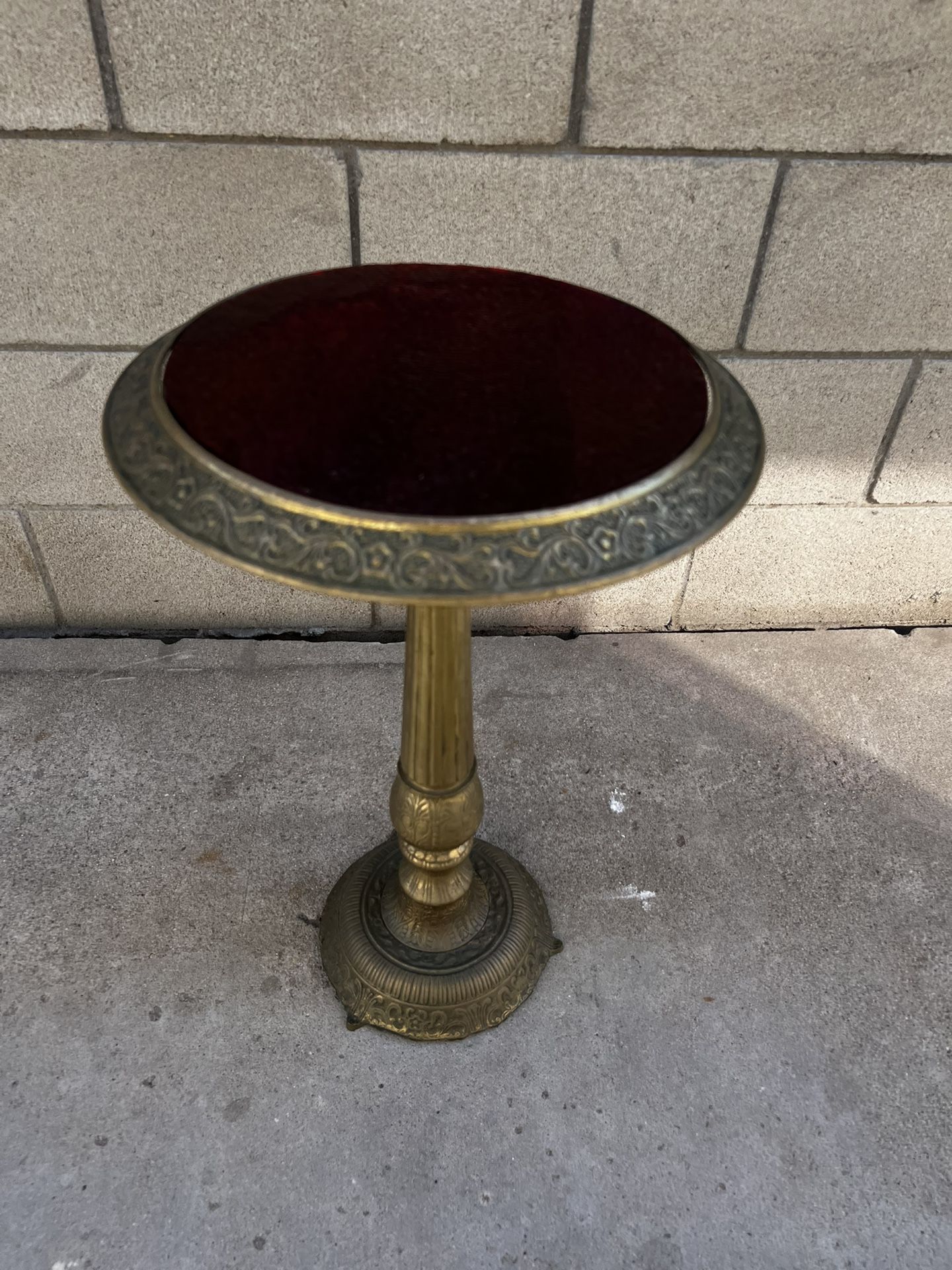 Vintage Mid Century Brass Stand Table