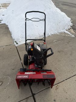 Craftsma self Propelled 22’ Snow Blower 