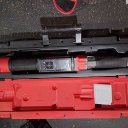 Torque Wrench 1/2 Inch With One Key 