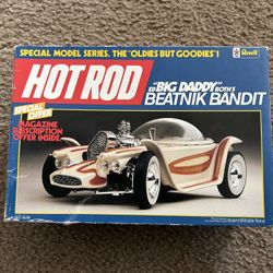 Vintage Revell HOT ROD ED BIG DADDY ROTH'S Beatnik Bandit Model Kit 1/25