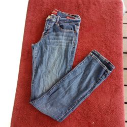 LUCKY BRAND Jeans womens Sweet N Straight size 6/28