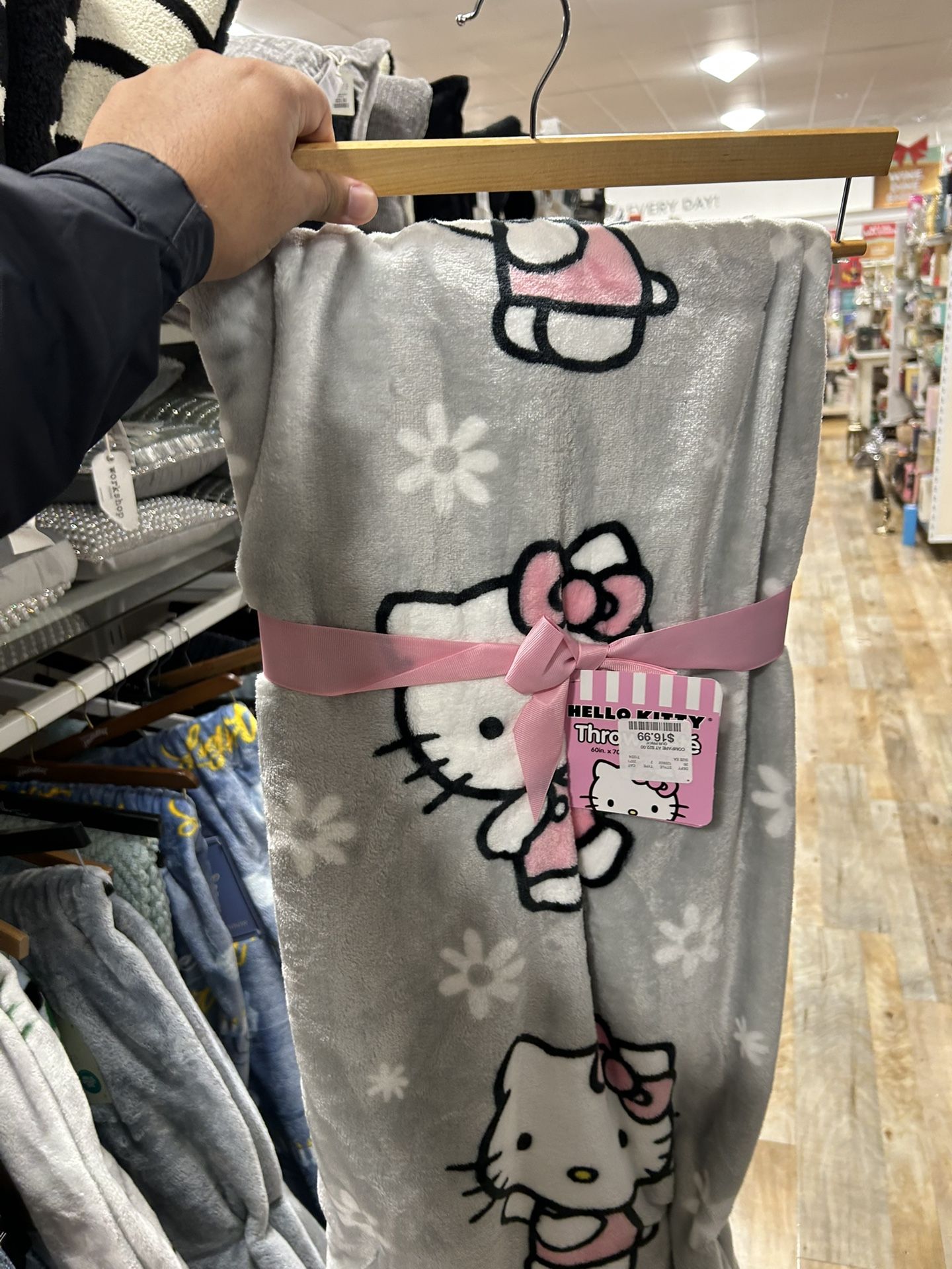 Hello Kitty Blanket