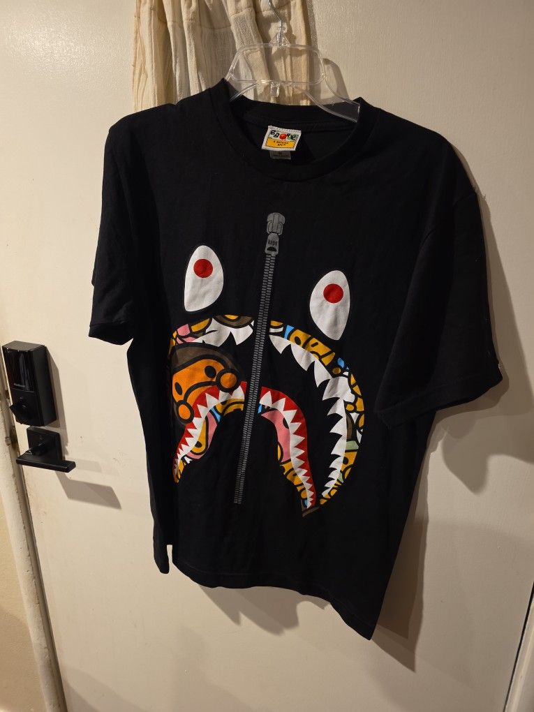 BAPE Shark T-shirt Multicamo x Black A Bathing Ape Size M