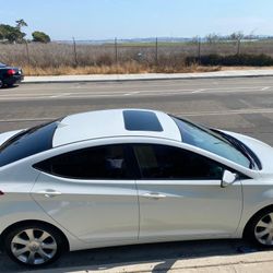 Hyunday Elantra Limited 2013