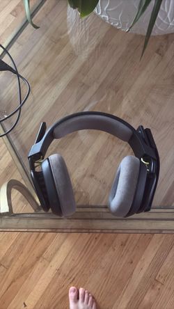 Astro a10