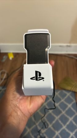 PlayStation chargers station