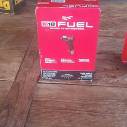 Milwaukee
  M18 FUEL GEN-2 18V
Lithium-lon Mid Torque
Brushless Cordless 3/8 in.
Impact Wrench with Friction
Ring (Tool-Only)