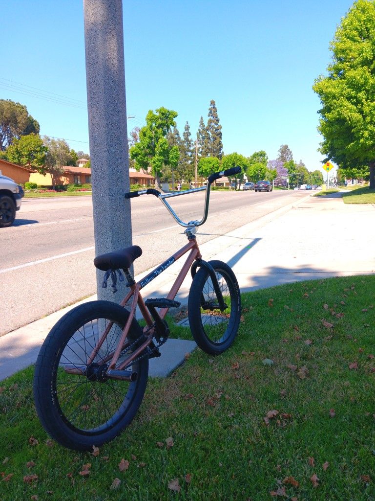 Full BMX Bike for Sale in Rancho Cucamonga, CA OfferUp