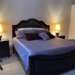 King Bedroom Set With Lamps 