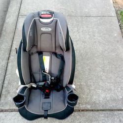Graco Car Seat 