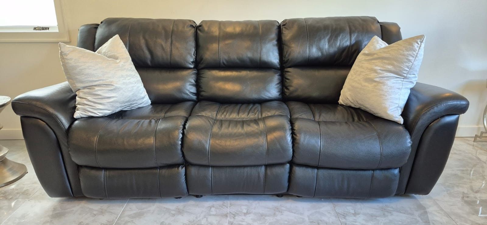 Black Leather 3 Piece Couch Set