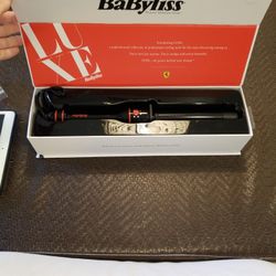 Luxe Babyliss Curling Iron