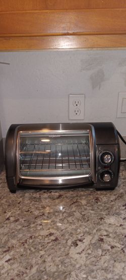 HORNO PARA HORNEAR LE CABEN CUATRO RODAJAS DE PAN