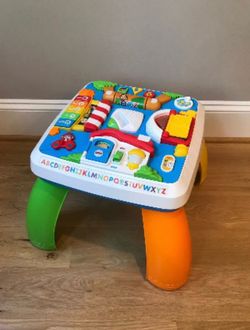 Fisher Price Laugh & Learn Around The Town Learning Table DHC45 Greek Version