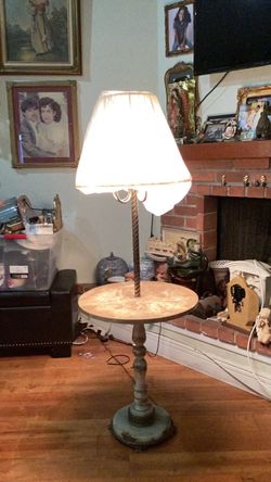 Vintage Mcm  onix marble table lamp   Working. Condition