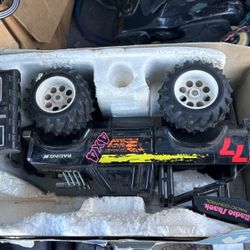 Radio Shack 4x4 Remote Controlled Racer