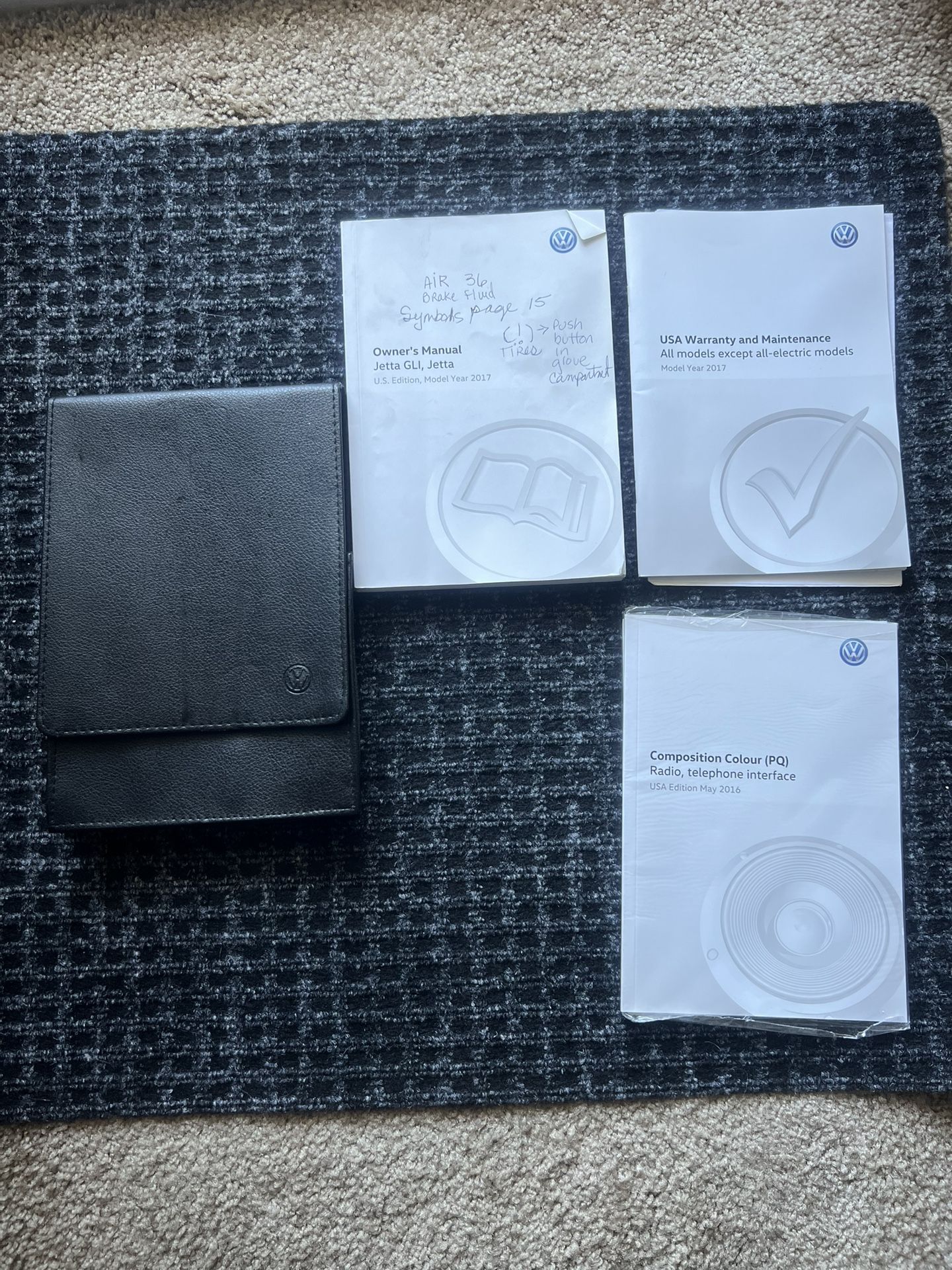 AUTO MANUAL 2017 VW JETTA