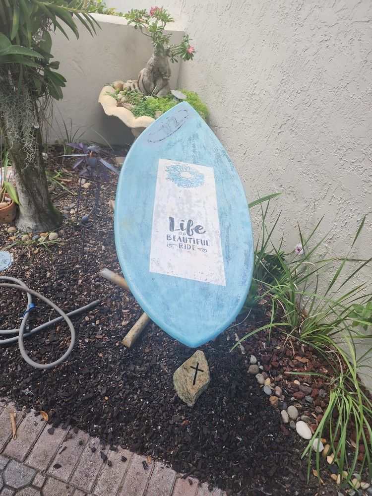 Surfboard Table