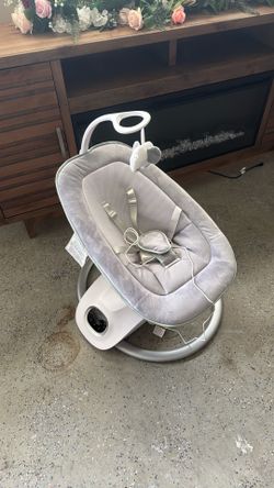 Baby swing