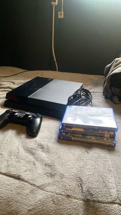 PLAYSATION 4