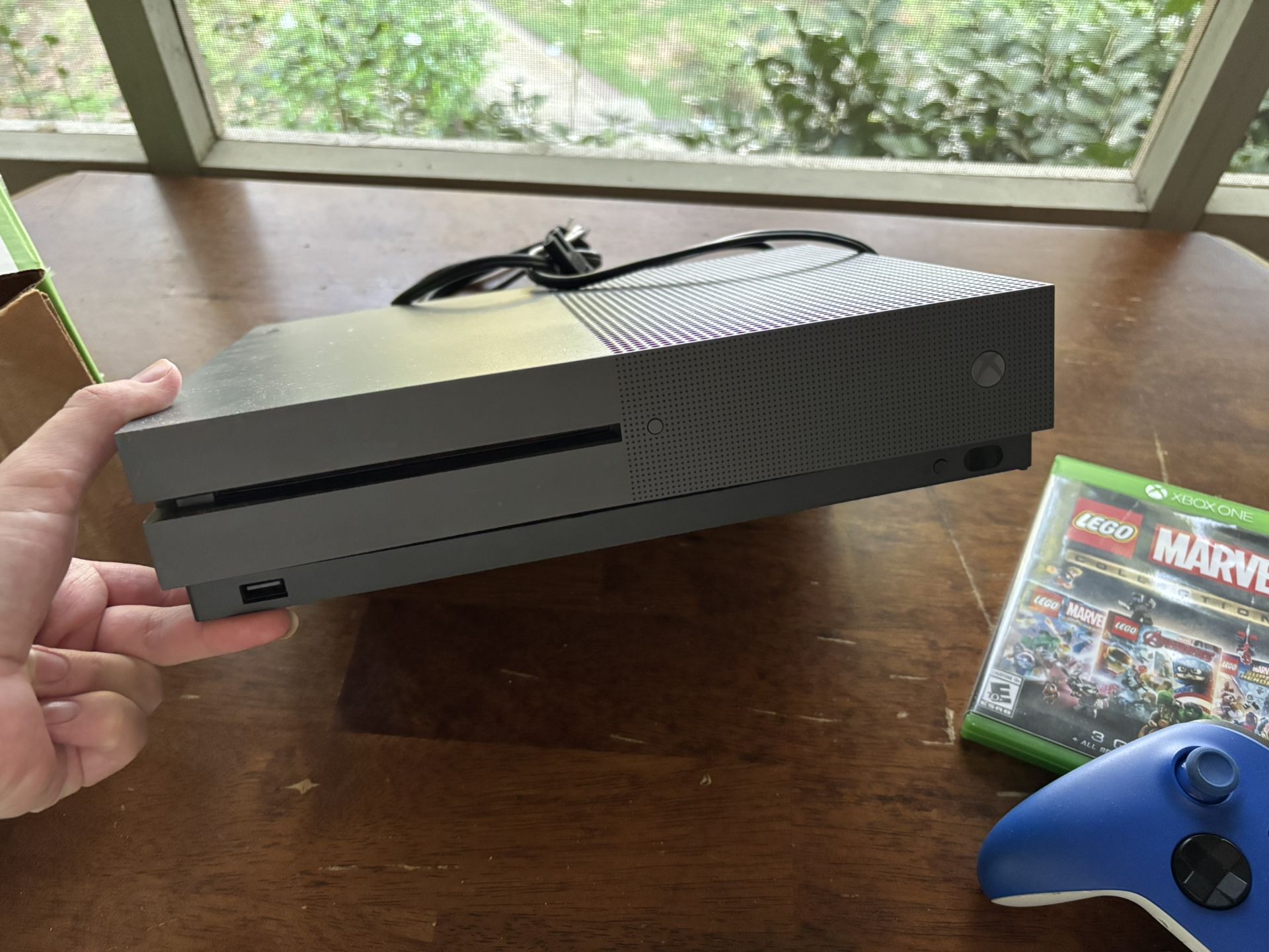 Xbox One S