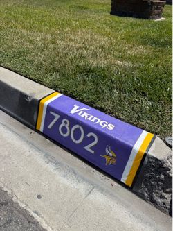 Curb numbers premium curb appeal