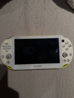 PS VITA 2002