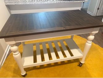 Like-New Farmhouse Mobile Kitchen Island / Prep Table
