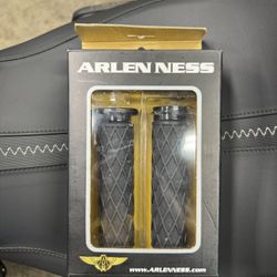 Arlen Ness Harley Grips New