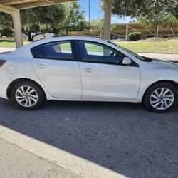 2013 Mazda 3