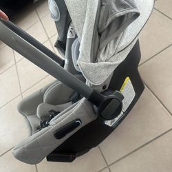 Baby Car Seat Nuna Super Comfortable No Base Needed 