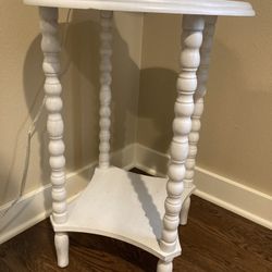 Accent Table 