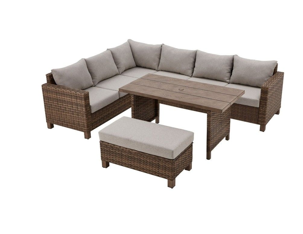 Outdoor Patio Set With Cushions NEW 