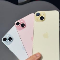 iPhone 15 plus / 15 128GB Unlocked 
