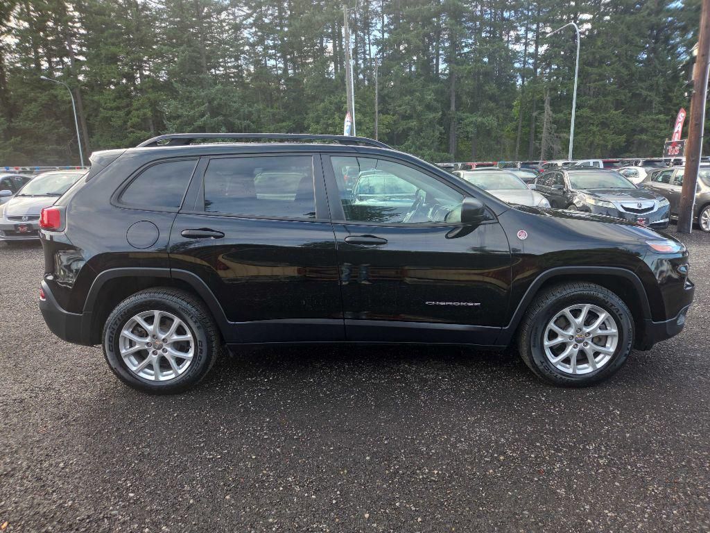 2017 Jeep Cherokee
