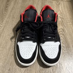 Air Jordan 1 Low 2 Pairs