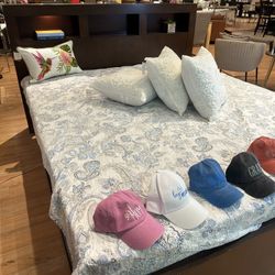 Queen Bed/ King Bed/ Platform Bed/ Wood Bed/ Modern Wood Bed/ Cappuccino Platform Bed/ White Platform Bed