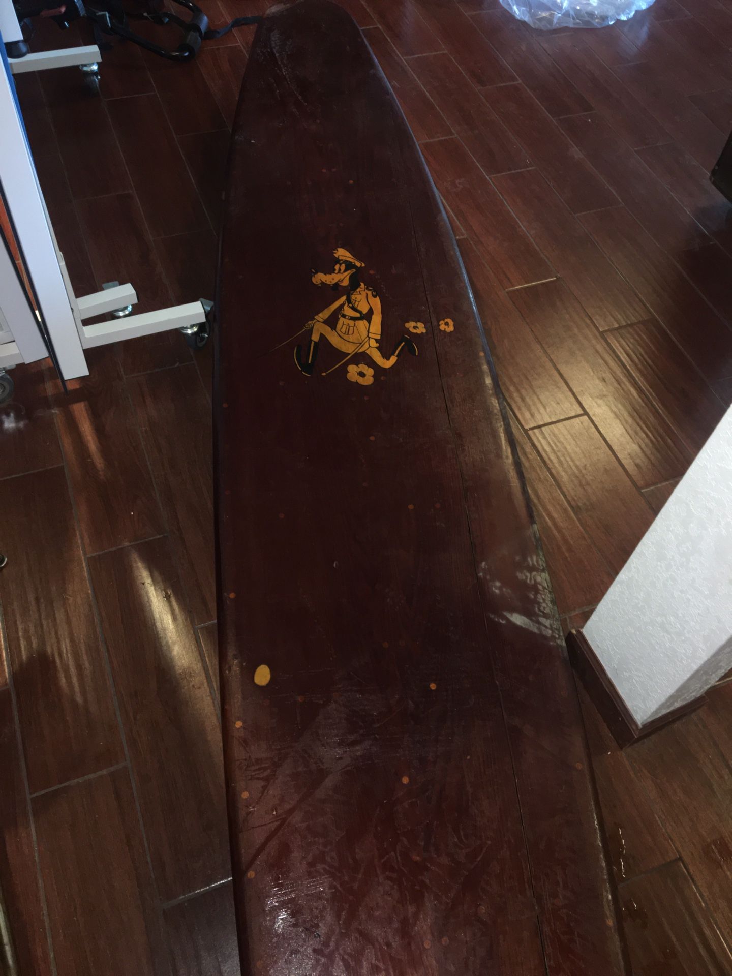 Vintage wooden surfboard/paddleboard