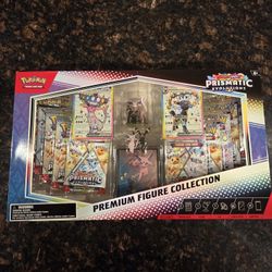 Pokemon Prismatic Premium Figure Collection