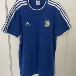 Argentina vintage soccer shirt ( men’s size Medium ) can also fit for teenager or young Adult  ) $25
