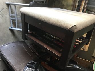 Ottoman from Cost Plus (Free delivery within 10 miles of seller)