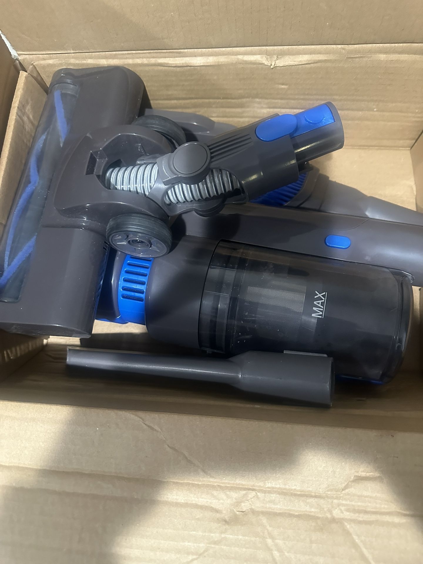 Cordless Vacuum Cleaner , 8 -in 1 Lightweight