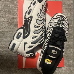 New Size 9 Nike Airmax Plus Drift 