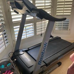 Reebok treadmill-folds up